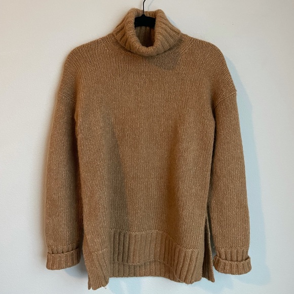 Everlane Sweaters - Everlane The Cloud Turtleneck Camel Size XS